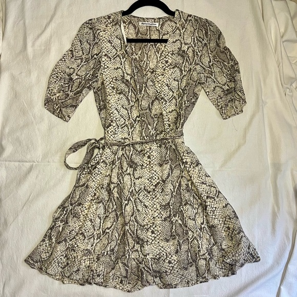 Reformation Like New Snake Skin Patterned Mini Wrap Dress with 3/4 Sleeves! - Picture 4 of 13
